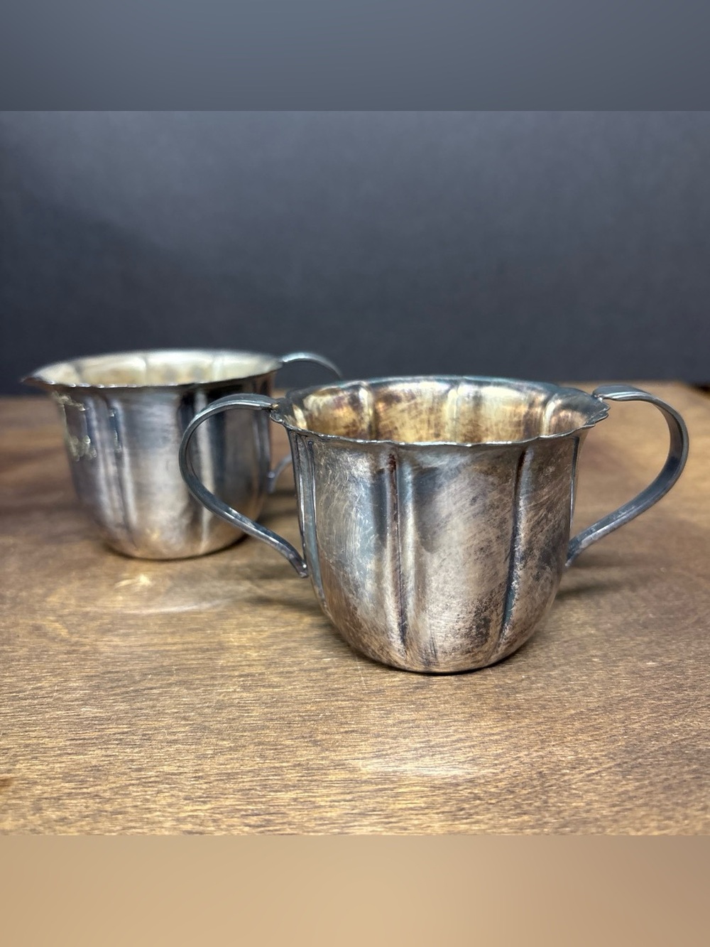 Double-Handled Metal Creamer and Sugar Set - Silver-plated